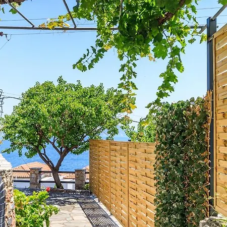 Apartment Glyfoneri Skopelos Town